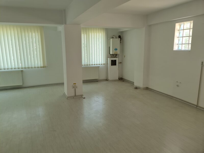 Casa Poporului, oferta bloc inchiriere 19 cam.